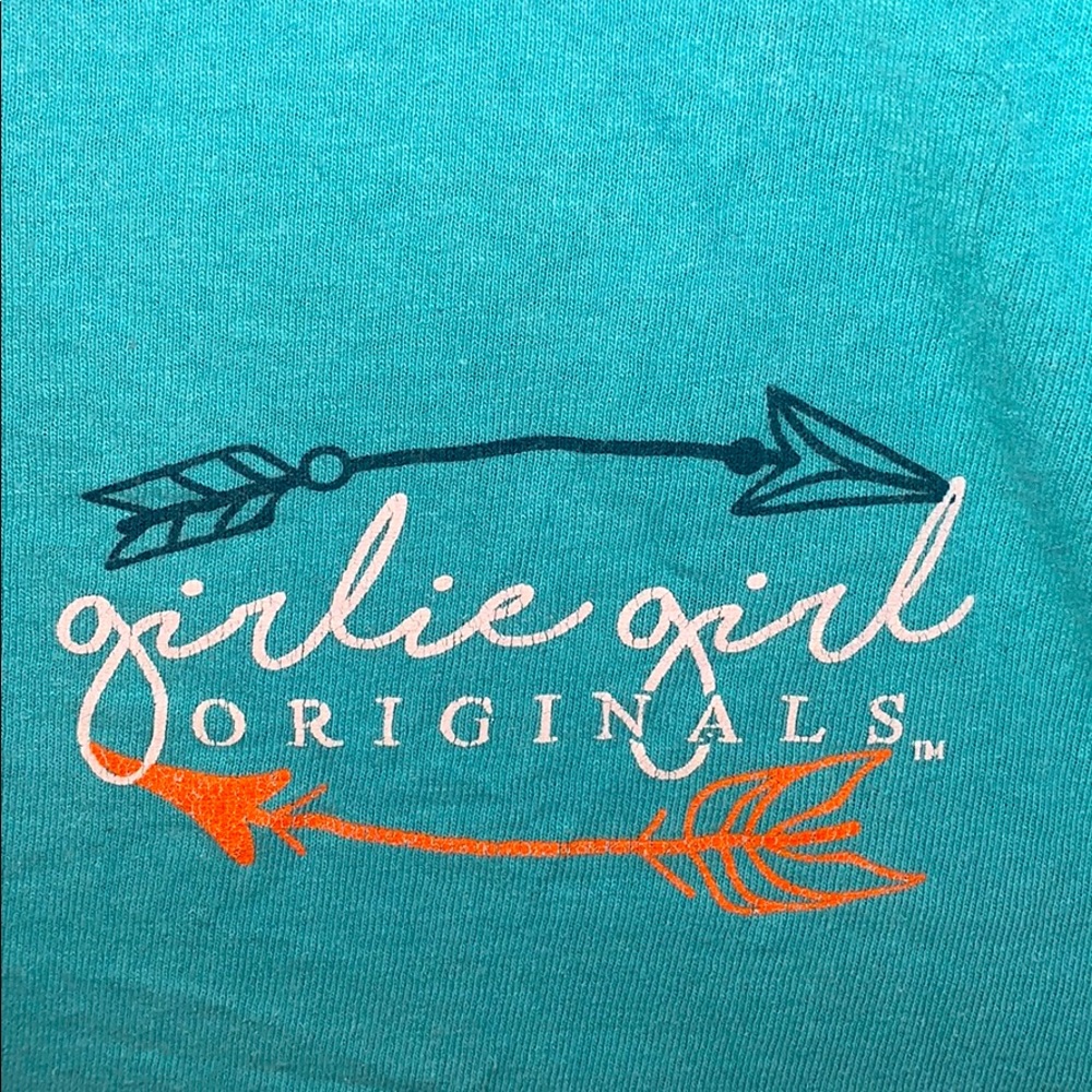 Girlie girl originals women’s size Small tee
